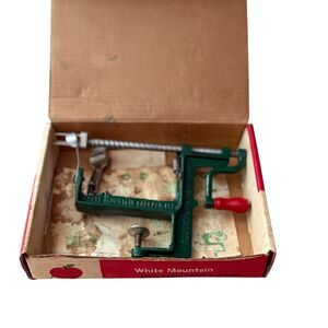 Vintage White Mountain Apple Parer Corer Slicer Green Cast Iron w/ Box Farmhouse